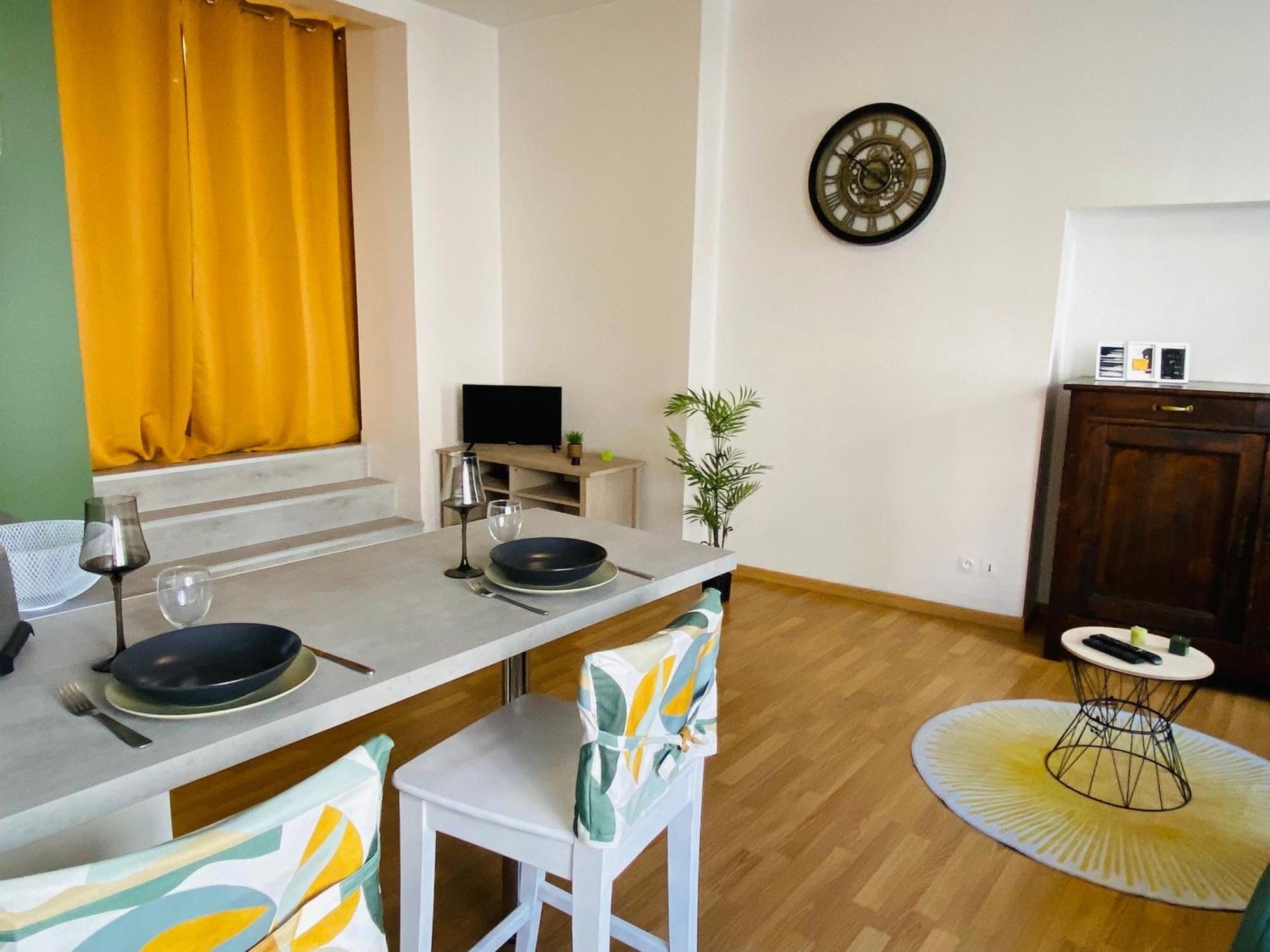 Le Saint Cyrice Apartment Rodez Luaran gambar